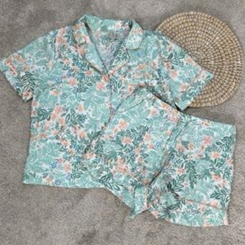 Joie Pajamas - 2 piece shorts set